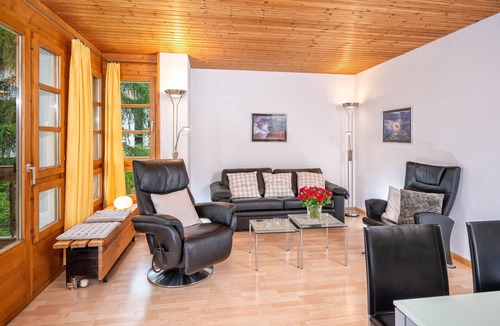 Lenzerheide Apartment | Stylish apartment with hotel spa