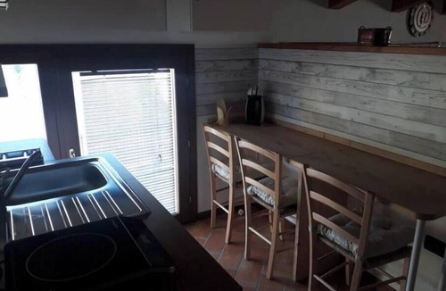 Costermano Apartment | Stylist Casa Studio | Bright Studio Apartment Near Lake Garda