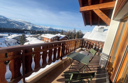 Montana Apartment | Sunny 3-bedroom apartment with Alpine view and 2 parking spaces in Crans-Montana