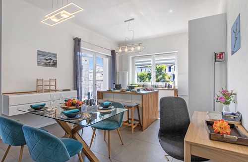 Meina Apartment | Suono del Lago, AC 50 mt from Lake and View Terrace, Meina, Italy