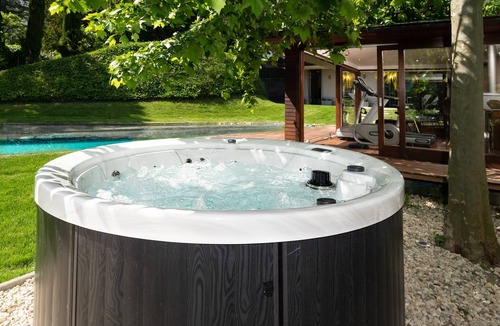 Montreux Apartment | Swiss Hotel Apartments-Montreux Rotana Villa