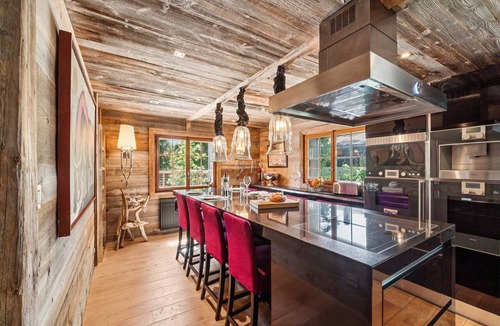 Icogne Ski Chalet | The Crest by Mrs Miggins *Welcome to The Crest by Mrs Miggins *, an exceptional chalet nestled