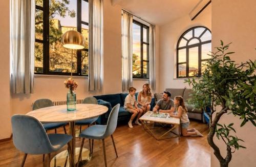 Busserach Apartment | The Queens House