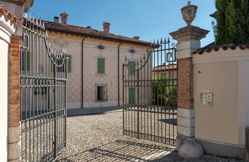 Polpenazze del Garda Apartment | Two-room apartment 3 beds wi-fi, garage, pool Gardasee (CIN IT017145C28D9KD4SB)
