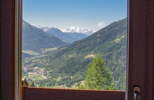 Bellwald House | Vacation home Charis by Interhome