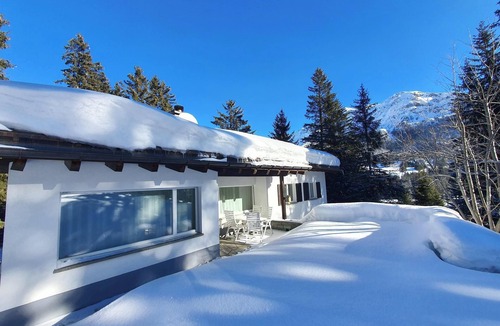 Lenzerheide House | Vacation home Tina with large garden in a beautiful location in Lenzerheide