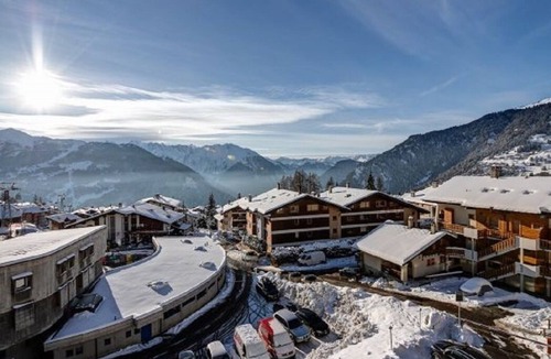Verbier Apartment | Verbier valley Views upon the Alps, with parking!