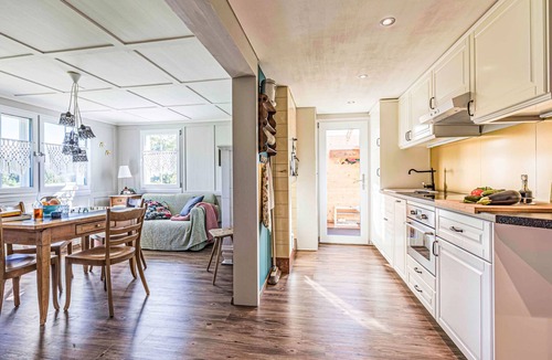 Sankt Peterzell Apartment | Verschlafen. in sanfte Hügel eingebettet. by Interhome