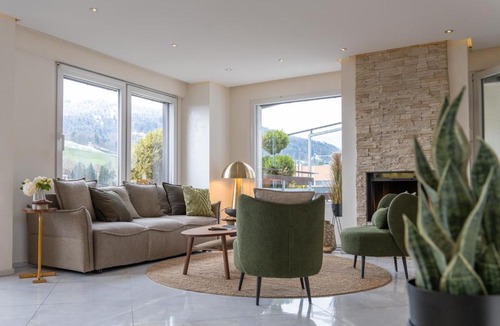 Kriens Apartment | View Pilatus-Luxus-Maisonette mit Pilatusblick - 6 Personen - PP