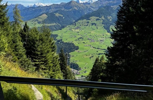 Kriens Apartment | View Pilatus-Luxus-Maisonette mit Pilatusblick - 6 Personen - PP
