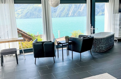 Ruetli House | Villa am See 5/Beach House by Interhome
