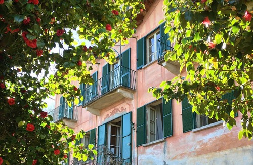 Piazza Villa | Villa della Marchesa