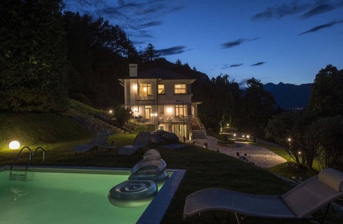 Baveno Villa | Villa in Baveno with 5 bedrooms sleeps 10