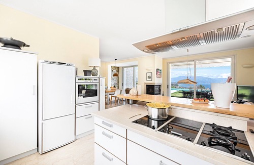 Lonato del Garda Villa | Villa Perla with private pool and stunning lake view