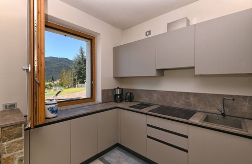 Gardola Villa | Villa Sole With Stunning Lake View