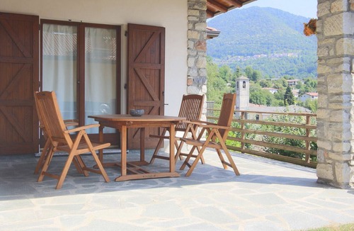 Cerano d'Intelvi Apartment | Villetta Contrada by Wonderful Italy