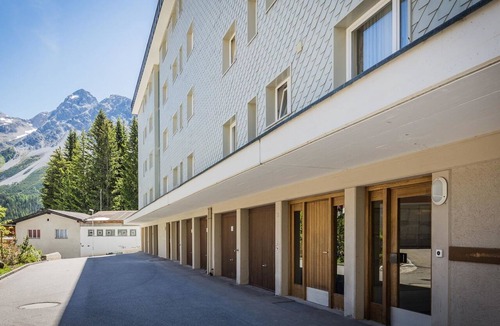 Arosa Apartment | Waldhof 1 by Arosa Holiday Appartement/Fewo, Dusche, WC, 2-Bettwohnung Waldhof 1 by Interhome