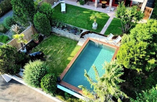 Thun Apartment | Well Zone Oase Thun Private Pool, Garden, Sauna, and Fitness Room
