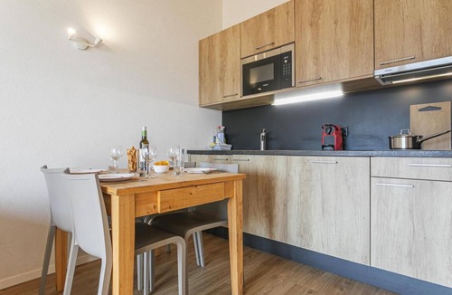 La Tzoumaz Apartment | Wi-Fi, 50 meters from the resort center, valley view, patio, balcony, TV, 35–40 square meters, La Tzoumaz