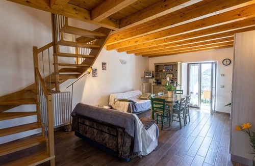 Vesio Apartment | Wohnung 'Genf' mit Blick aufs Wasser by Interhome