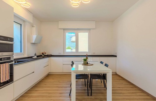 Dervio House | Wonderful private villa for 8 people with private pool, WIFI, A/C, TV and patio