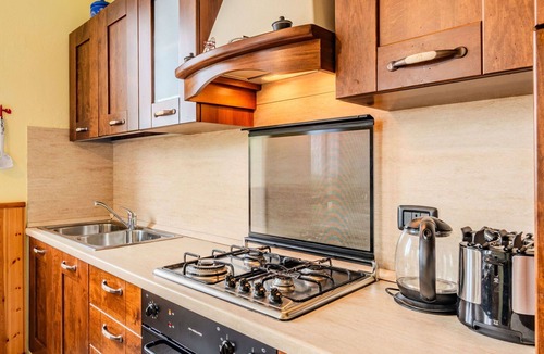 Valtellina House | Wonderful private villa for 6 guests with TV, terrace and pets allowed