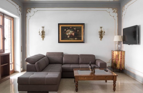 Trionfale Apartment | Your luxury palace within walking distance of the Vatican