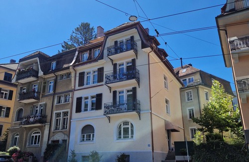 Hirslanden Apartment | ZH Ulna 1 - Riesbach HITrental Apartments