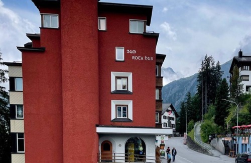 Arosa Apartment | Zum Rota Hus Appartement/Fewo, Dusche, WC, 3-Bettwohnung by Interhome