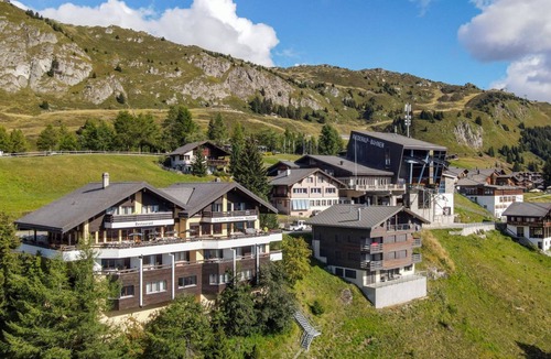 Riederalp Apartment | Zurschmitten 12 1. UG Süd by Interhome