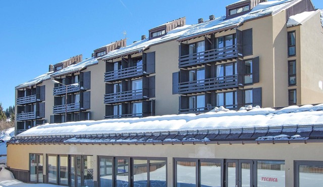 1 bedroom gorgeous apartment in Vason