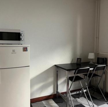 A cute room with 1,5 bed in shared flat