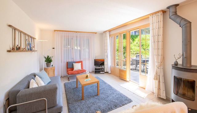 Alpine Holiday Apartment in Chalet Panorama