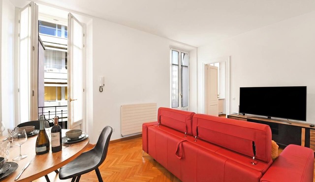 Amazing Lugano with private parking, close to the lake, Lugano, Switzerland