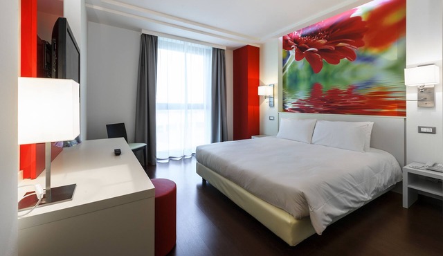 AN HOTEL MILANO MELEGNANO