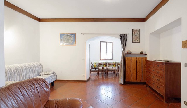 Antica Pieve Apartment with Mountain View, Shared Terrace and Wi-Fi in Pieve di Limana