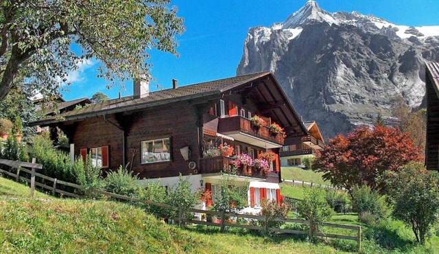Apartment Chalet Bärgsunna-1 by Interhome