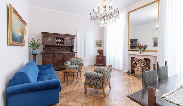 Apartment Gran Torino