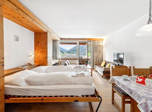 Apartment Guardaval Apt 107 by Interhome