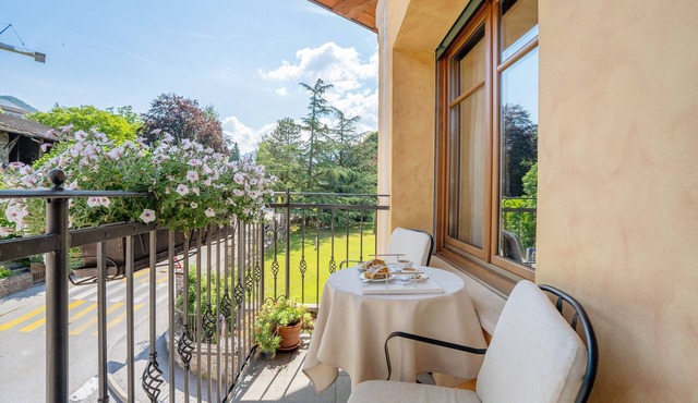 Apartment 'I Girasoli' with Mountain View and Wi-Fi in Levico Terme