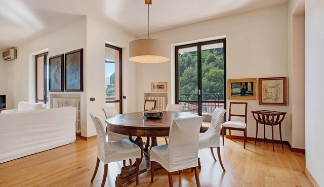 Apartment "Il Parco Cernobbio" with Lake View, Wi-Fi, A/C, Terrace & Garden