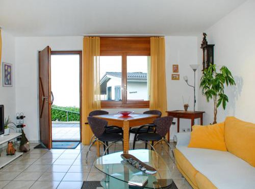 Apartment Lakeview La Marea by Interhome
