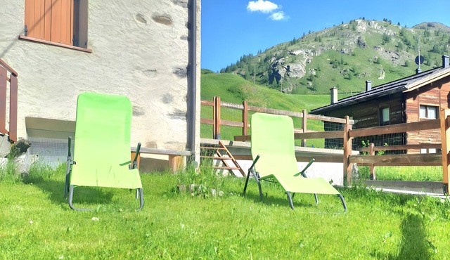 Apartment 'Mery' with Mountain View, Private Garden and Wi-Fi