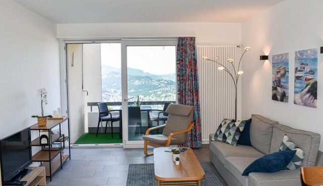 Apartment Residenza Monte Bré - Apt-204 Haus2 by Interhome