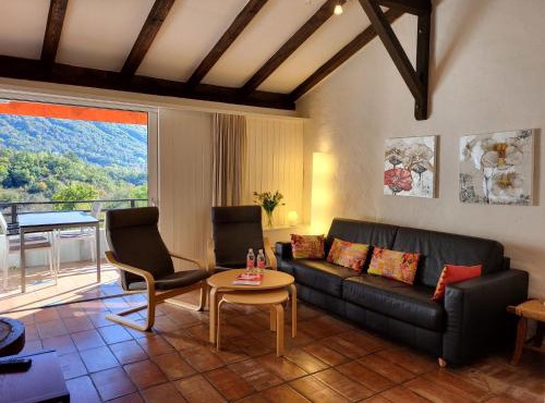 Apartment Villaggio Sureggio C7 mit TicinoTicket by Interhome