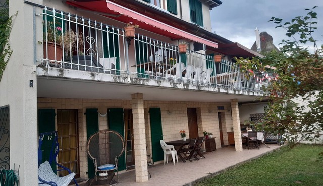 Apartment with garden 100mt from Lake Geneva
