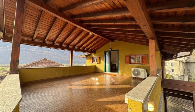 Apartment with large panoramic terrace