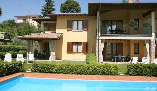 Apartments "i Ciclamini" a Moniga del Garda 2