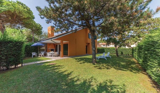 Beach front home in Albarella RO in Albarella RO