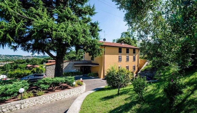 Belvedere Bilocale - One Bedroom Apartment, Sleeps 4